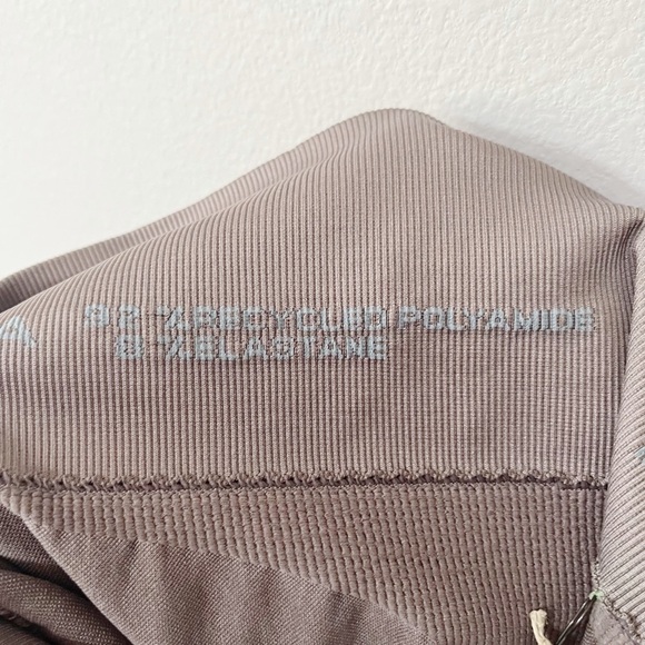 Tala by Grace Beverly Zinnia Athletic Leggings Espresso Brown Size Small NEW - Picture 10 of 12